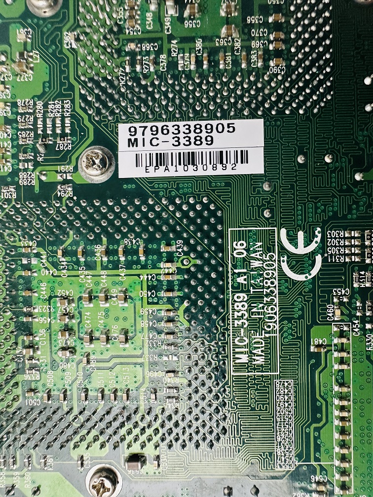 Advantech MIC-3389 6U CompactPCI CPU Board Advantech MIC-3389 6U CompactPCI CPU Board