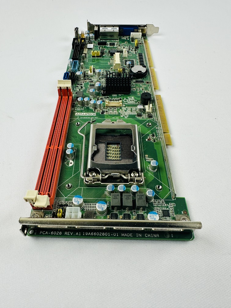 Advantech PCA-6028G2 PICMG 1.0 CPU Board Advantech PCA-6028G2 PICMG 1.0 CPU Board