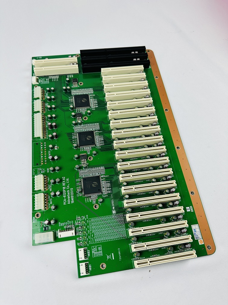 Advantech PCA-6120P18-0A2E 20-slot PCI/ISA Backplane Advantech PCA-6120P18-0A2E 20-slot PCI/ISA Backplane
