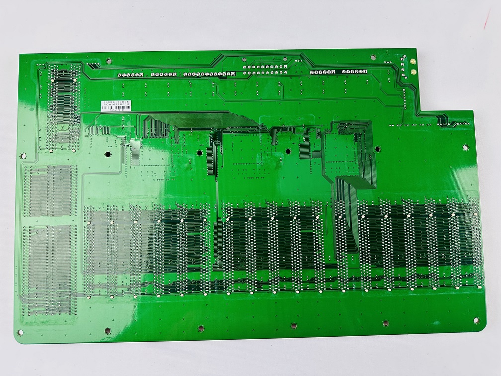 Advantech PCA-6120P18-0A2E 20-slot PCI/ISA Backplane Advantech PCA-6120P18-0A2E 20-slot PCI/ISA Backplane