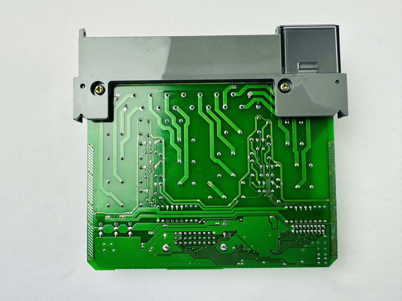 Allen-Bradley 1746-OW16 SER D SLC 500 Output Module Allen-Bradley 1746-OW16 SER D SLC 500 Output Module