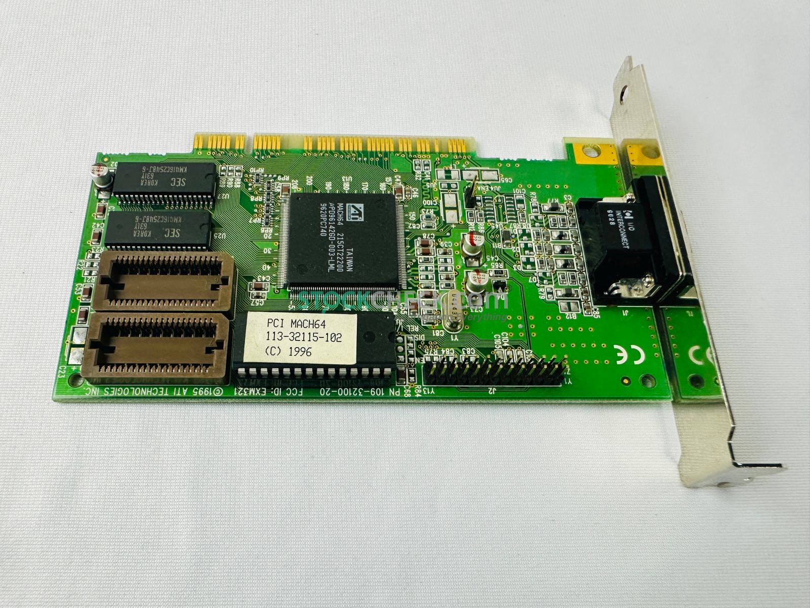ATI Technologies 109-32100-20 VGA Card ATI Technologies 109-32100-20 VGA Card