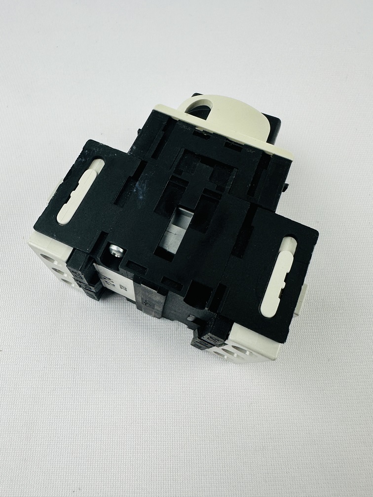 Baco Controls 172000 Disconnect Switch Baco Controls 172000 Disconnect Switch