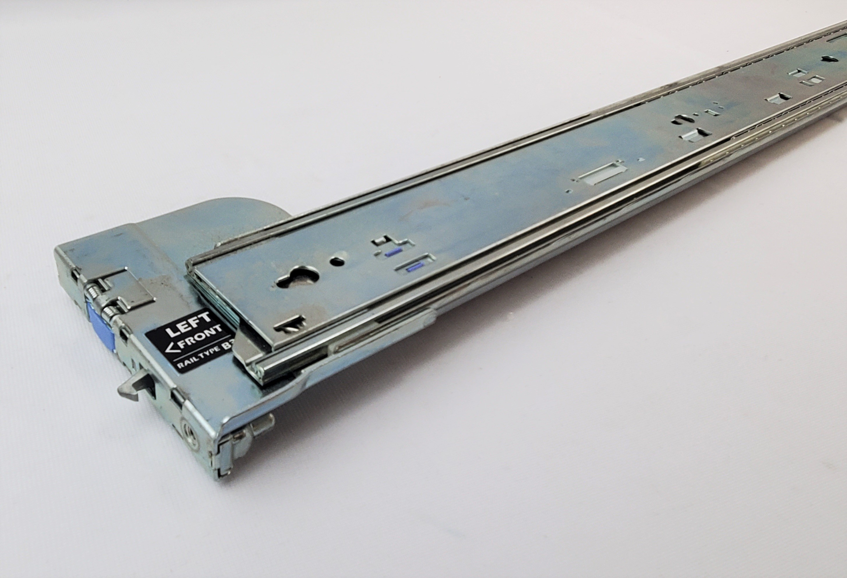 Dell D20YT Sliding Ready Rail Kit for Select PowerEdge Server Dell D20YT Sliding Ready Rail Kit for Select PowerEdge Server
