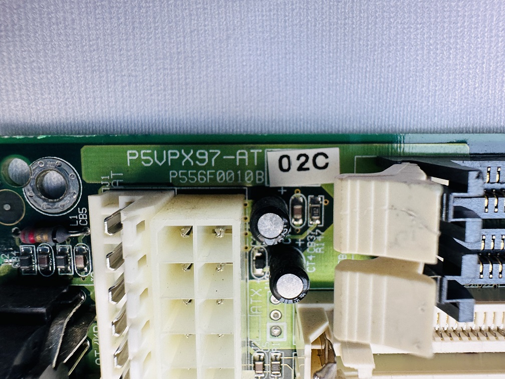 EFA P5VPX97-AT02C Viking II Motherboard EFA P5VPX97-AT02C Viking II Motherboard