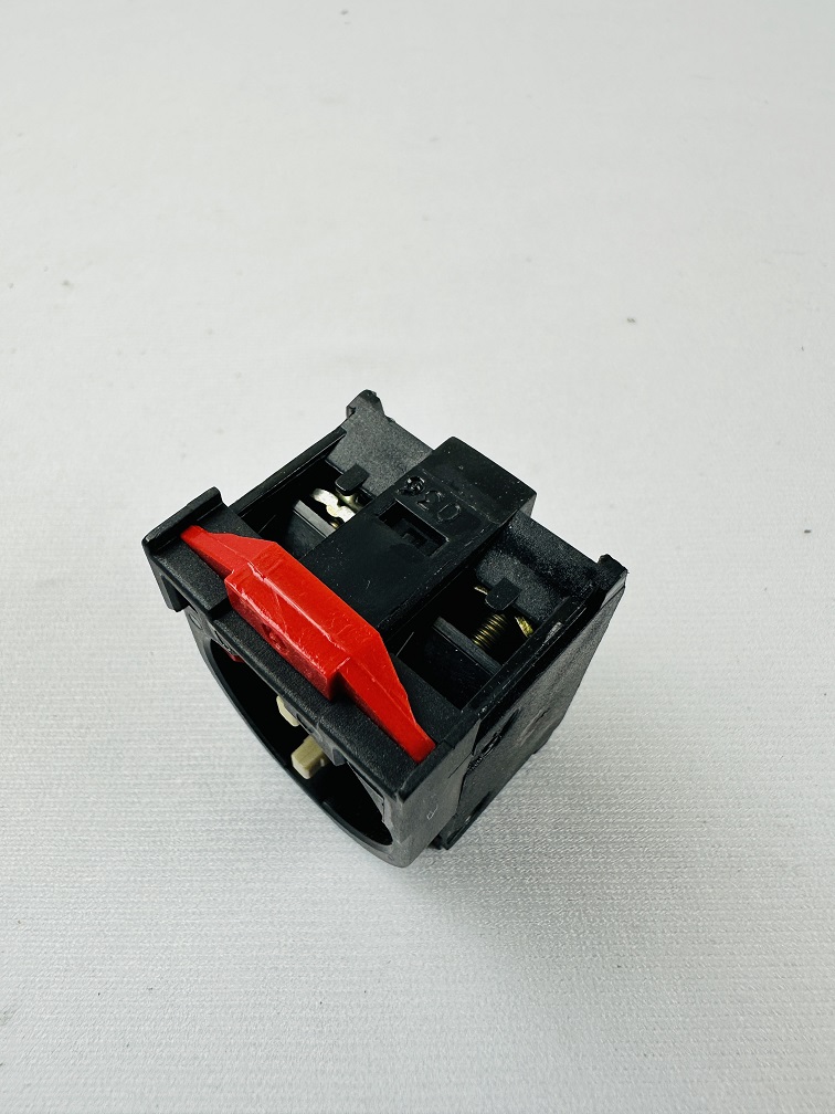 General Electric 080BF11V Contact Block General Electric 080BF11V Contact Block