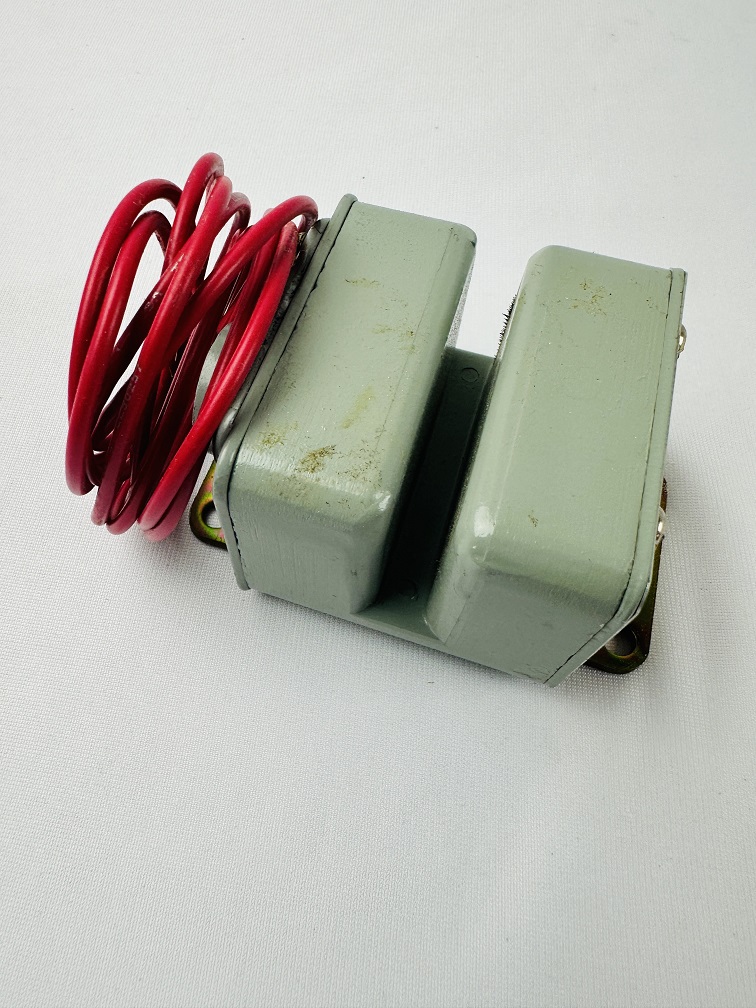 General Electric CR115A11 Vane-Operated Limit Switch General Electric CR115A11 Vane-Operated Limit Switch