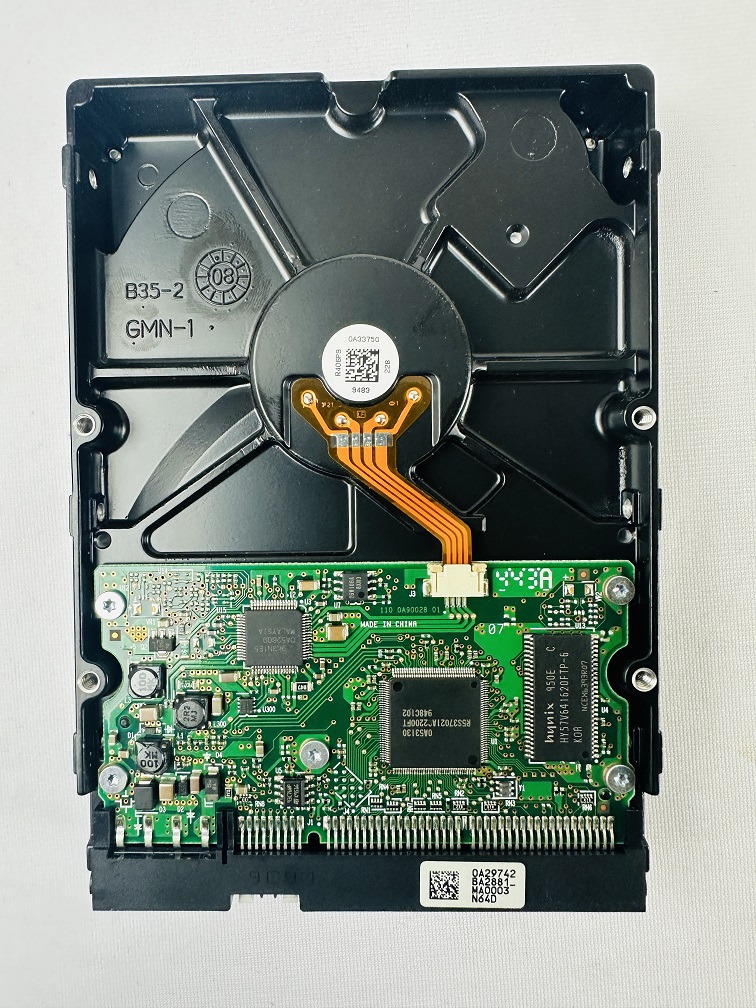 Hitachi 0A35390 HDP725025GLAT80 Hard Disk Drive Hitachi 0A35390 HDP725025GLAT80 Hard Disk Drive