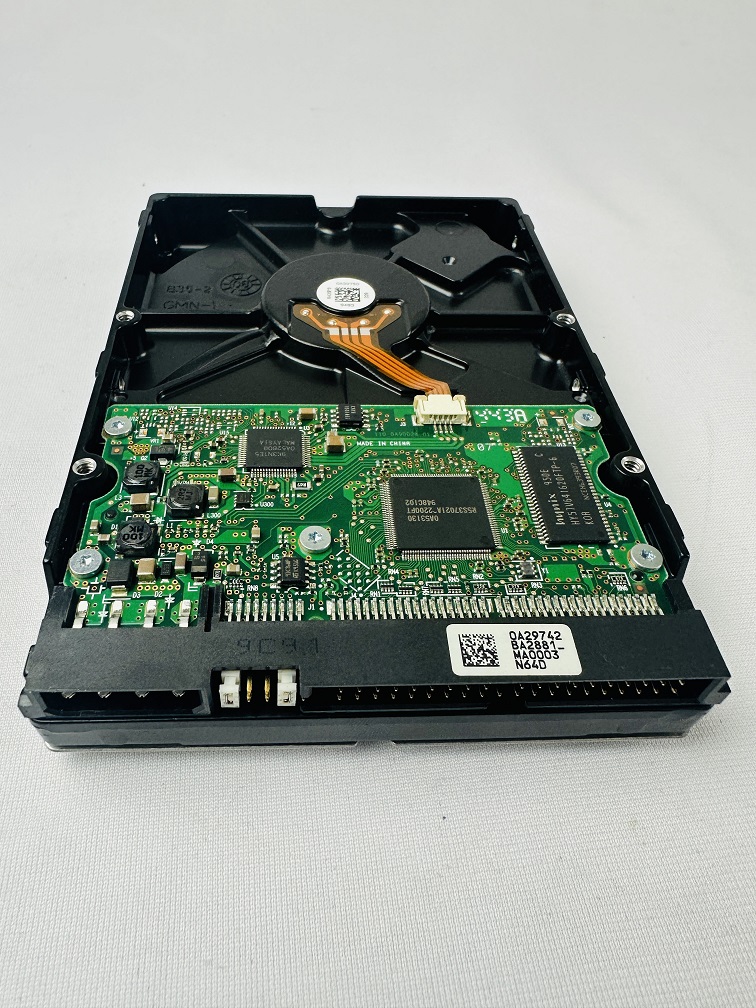 Hitachi 0A35390 HDP725025GLAT80 Hard Disk Drive Hitachi 0A35390 HDP725025GLAT80 Hard Disk Drive