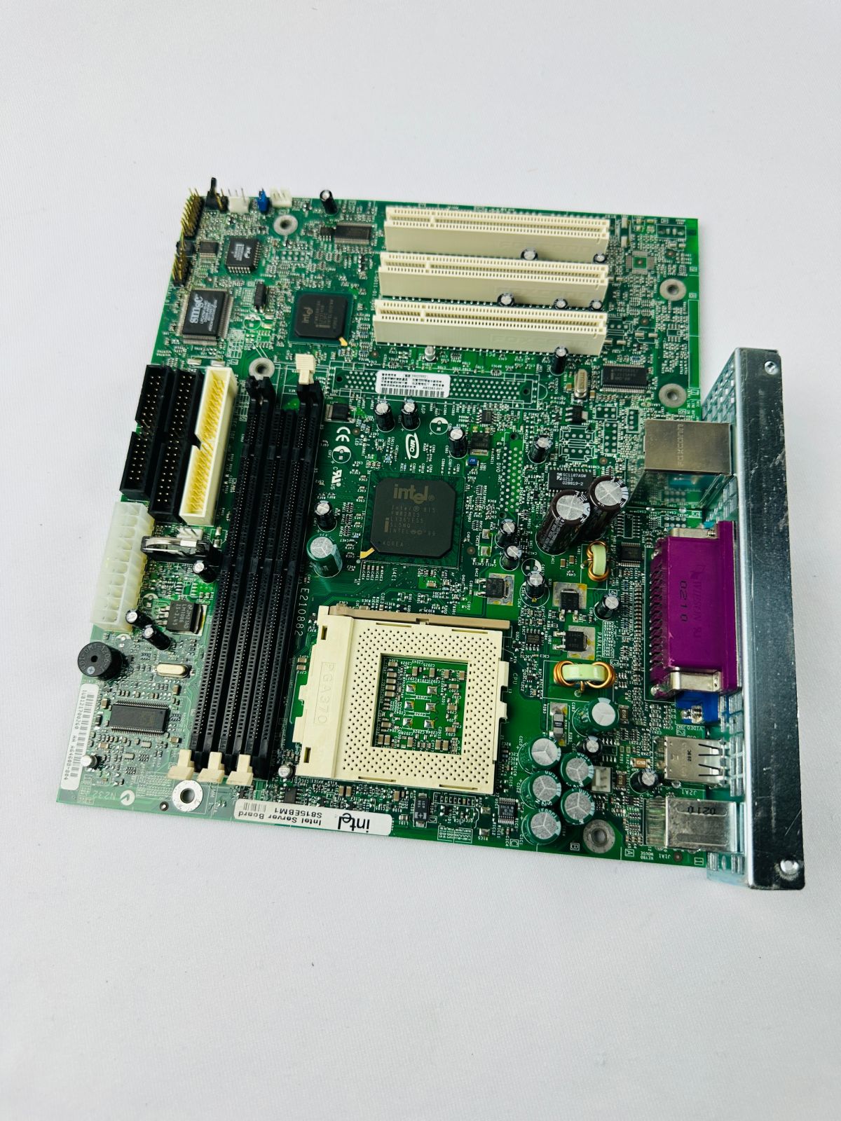 Intel S815EBM1 Server Board Intel S815EBM1 Server Board