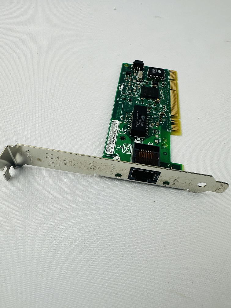 Intel PRO/100S PCI Server Adapter Card Intel PRO/100S PCI Server Adapter Card