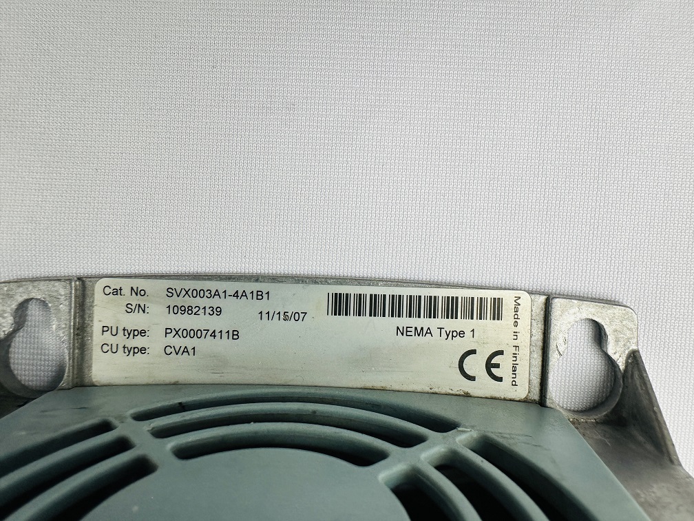 Johnson Controls VS005410A-N0000 Variable Speed Drive Johnson Controls VS005410A-N0000 Variable Speed Drive