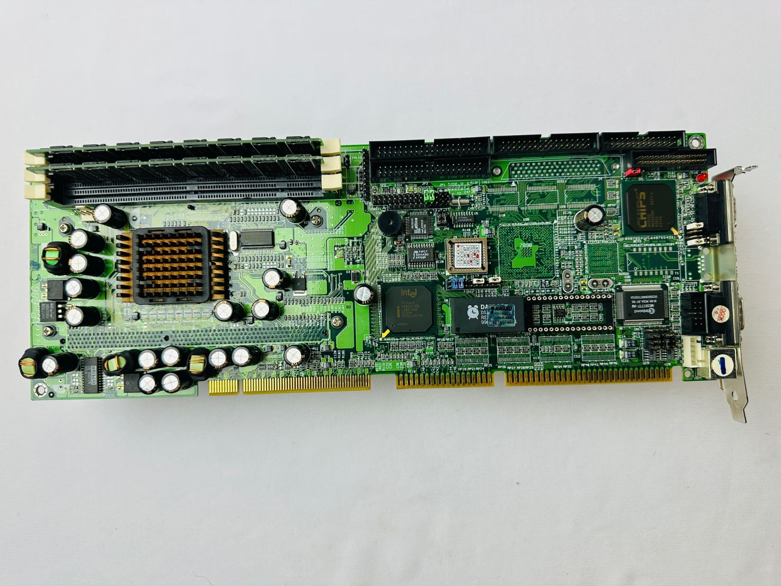 AP-686