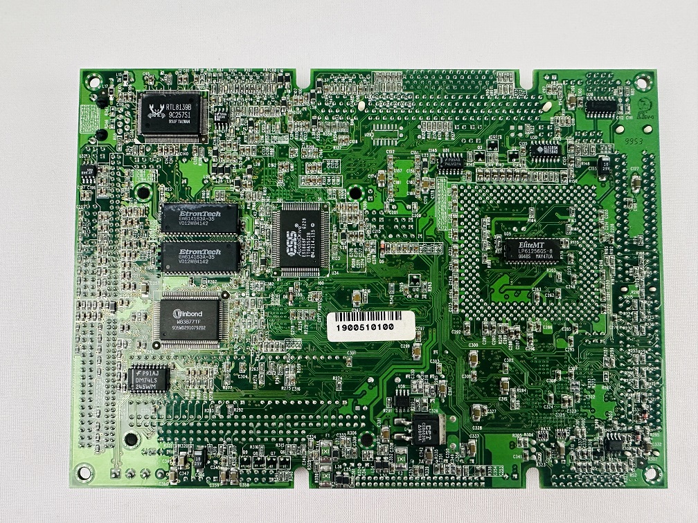 Lanner Electronics EM-586 Lanner Electronics EM-586
