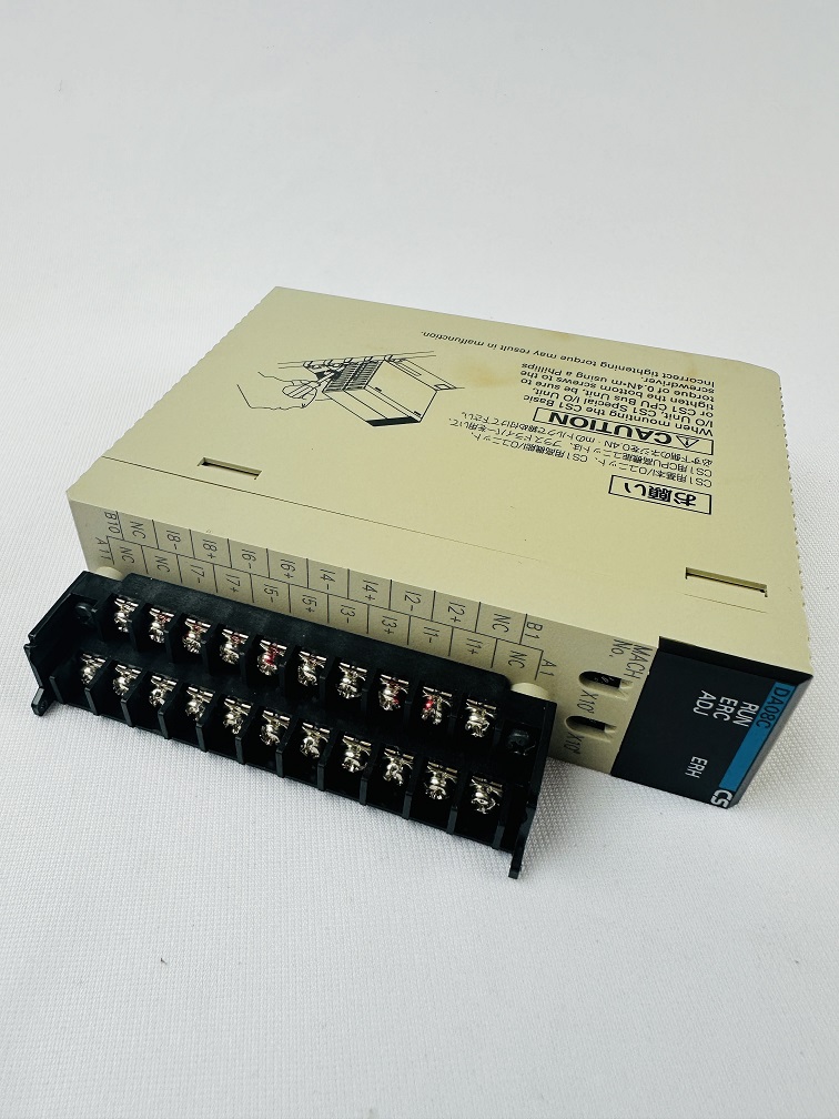 Omron CS1W-DA08C DA Unit Omron CS1W-DA08C DA Unit