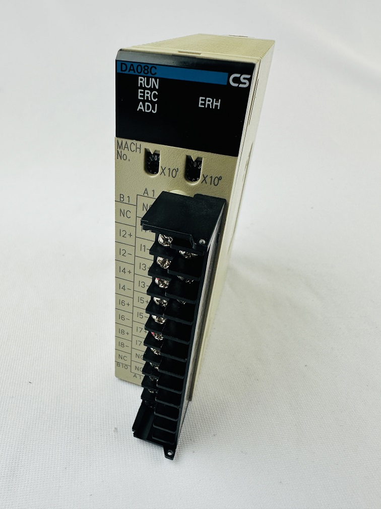 Omron CS1W-DA08C DA Unit Omron CS1W-DA08C DA Unit