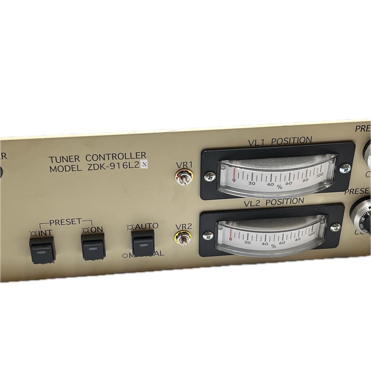Pearl Kogyo ZDK-916L2X Tuner Controller Pearl Kogyo ZDK-916L2X Tuner Controller