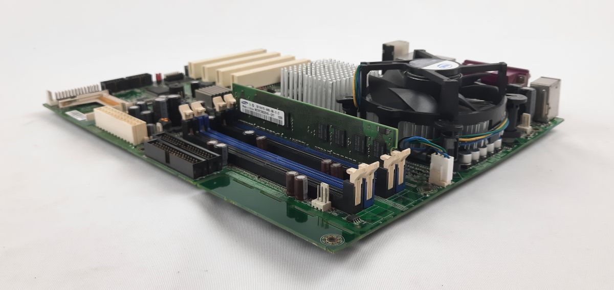 Portwell RUBY-9716VGAR CPU Boards Portwell RUBY-9716VGAR CPU Boards