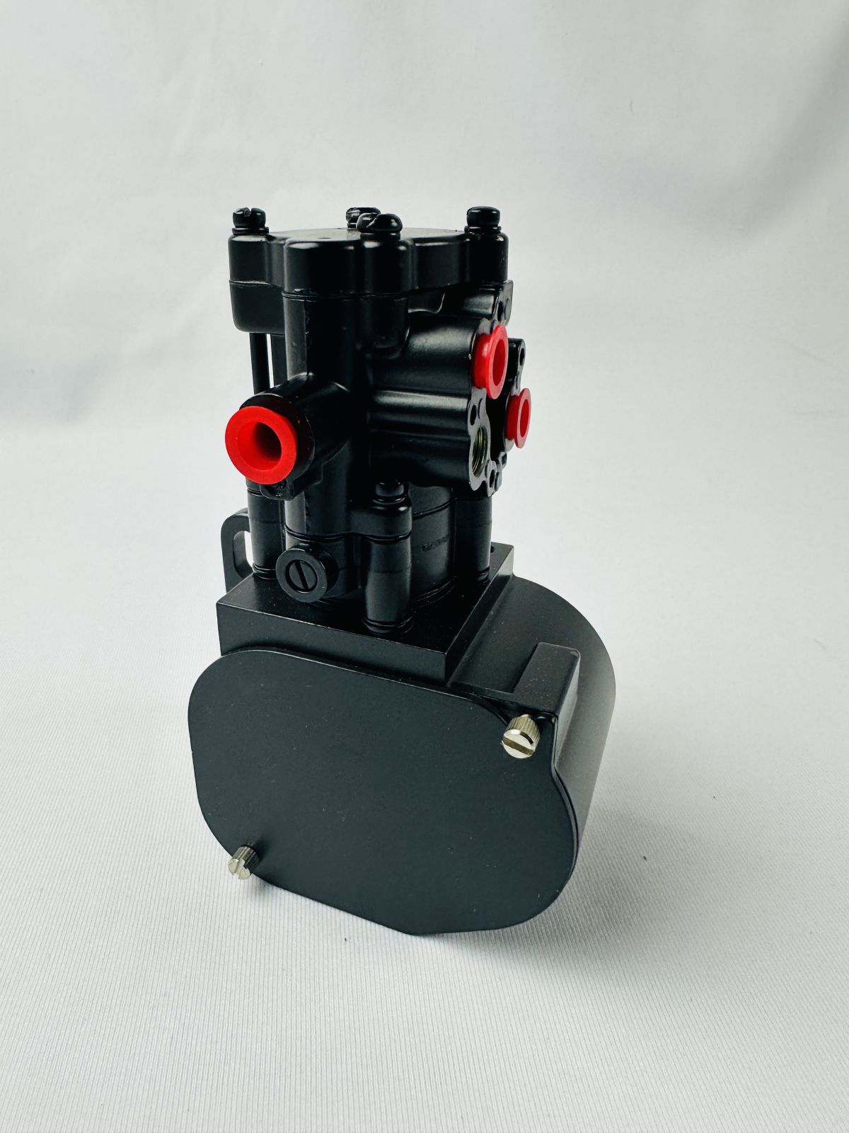 750P