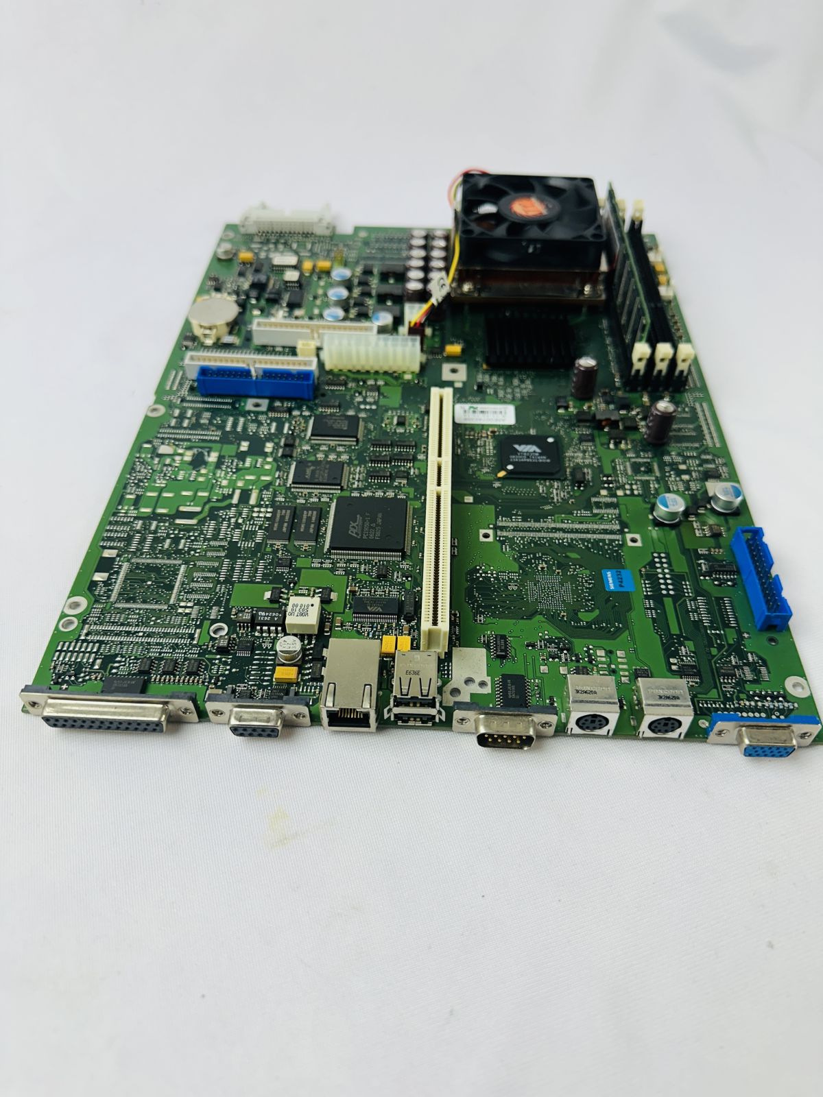 Siemens A5E00749359 SIMATIC Industrial PC CPU Board Siemens A5E00749359 SIMATIC Industrial PC CPU Board