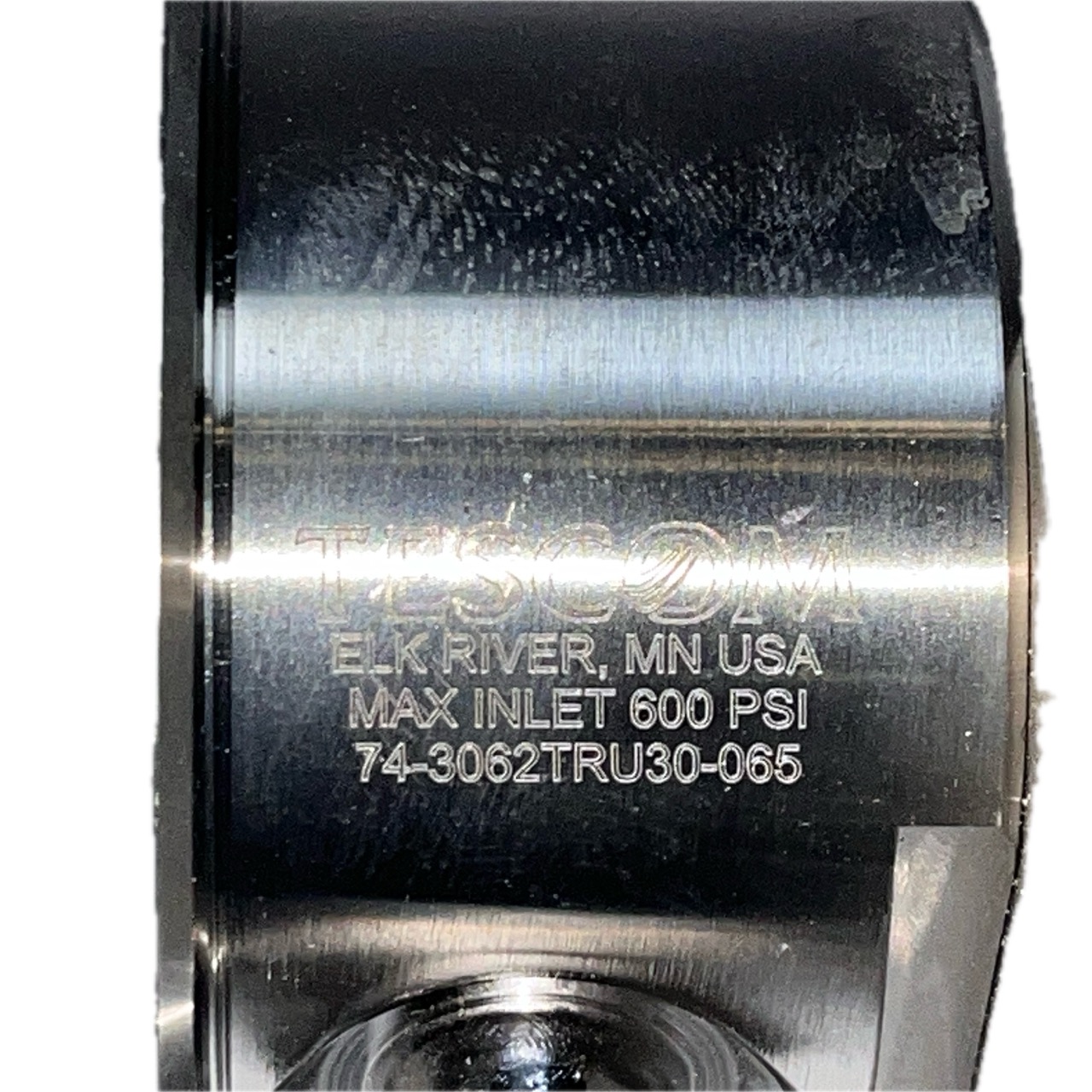 Tescom 74-3062TRU30-065 Threadless Pressure Regulator Tescom 74-3062TRU30-065 Threadless Pressure Regulator