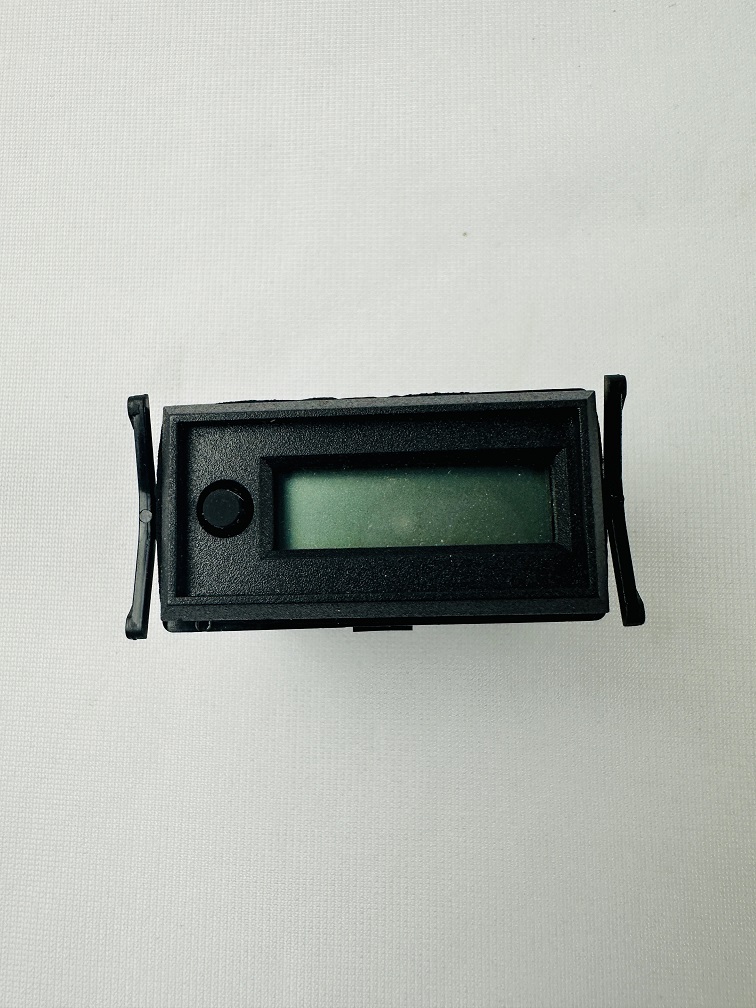 Trumeter 7500DIN 8-Digit LCD Timer Trumeter 7500DIN 8-Digit LCD Timer